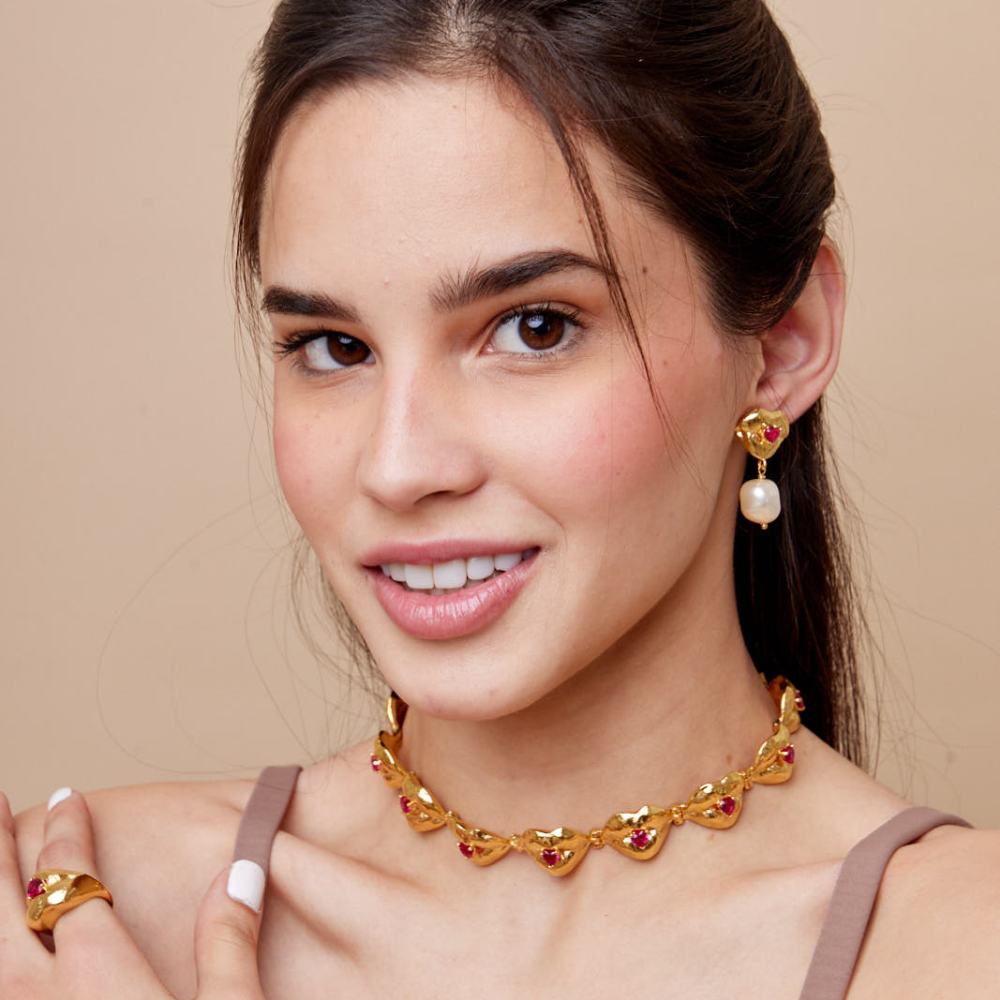 Beso choker