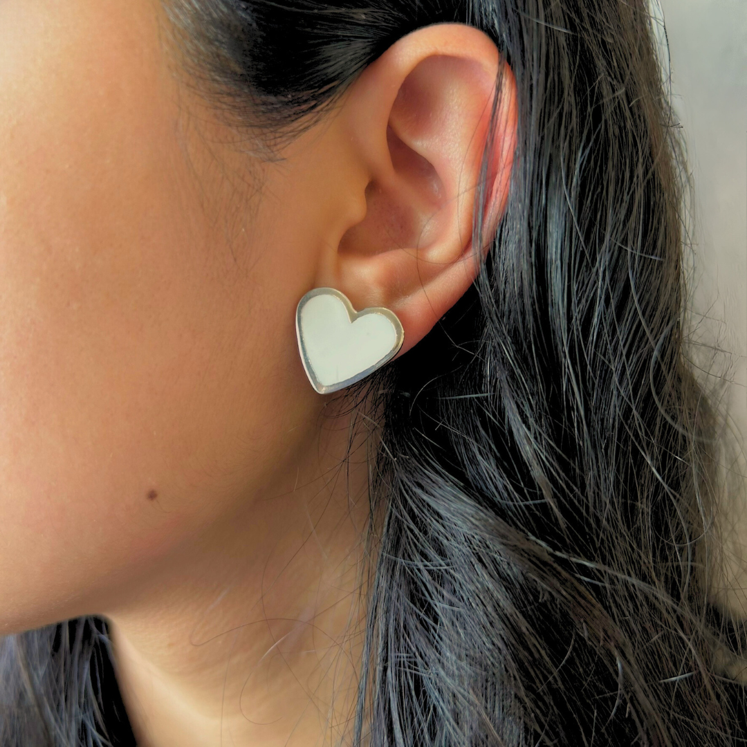 XL Heart Studs White Rhodium