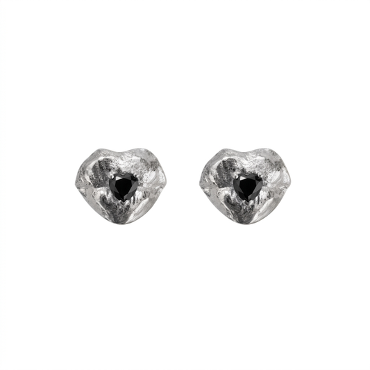Beso studs · Midnight Collector's Edition