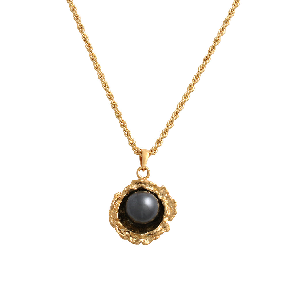 Tosca Pearl Pendant